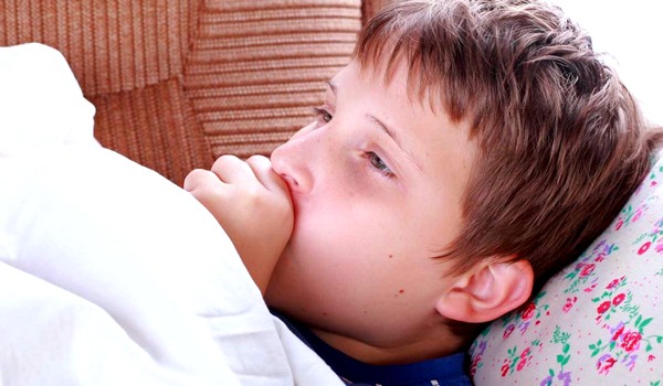 Сухой и влажный кашель у ребенка нужно лечить по-разному