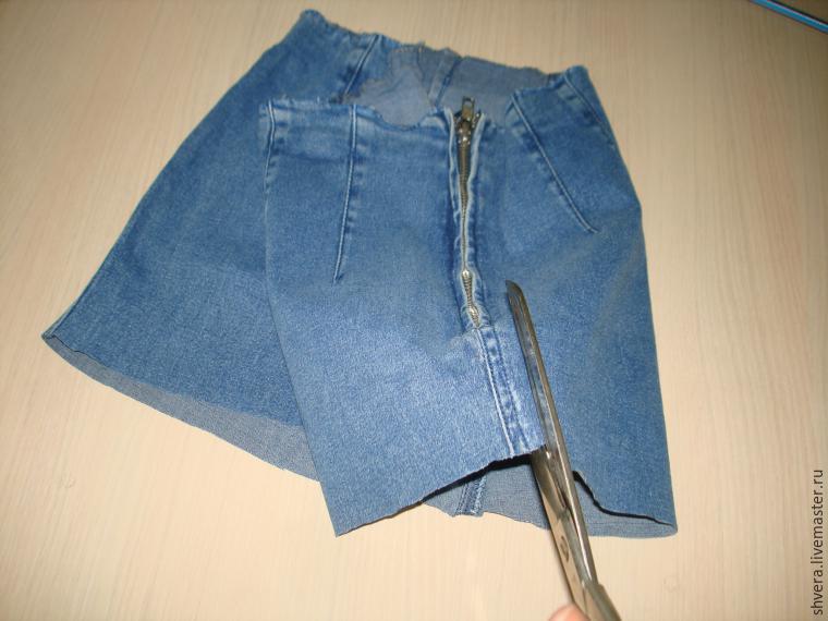 Шьем для девочки юбку и сумочку из ненужных джинсов, фото № 5