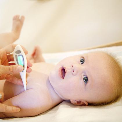 как новорожденному измерить температуру