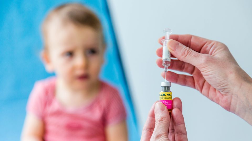 Стоит ли делать прививку от менингита ребенку?