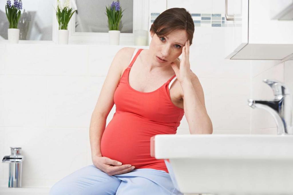 жидкий стул при беременности длительное время