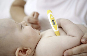 Как можно метрить температуру новорожденному