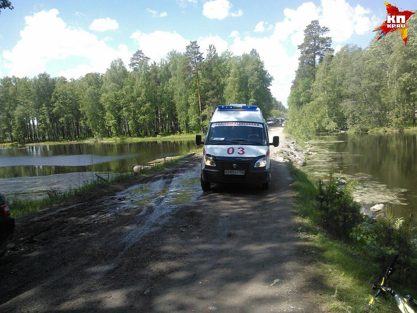 В Рефтинский прибыли две машины "скорой помощи" Фото: подслушано Камышлов 